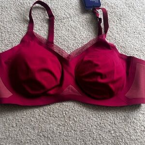 Honeylove Crossover Bra Perfect for Valentine’s Day! NWT